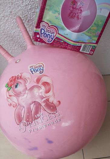 My little pony jumping ball in box