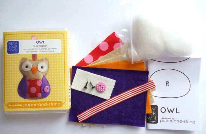 Craft decoration kits