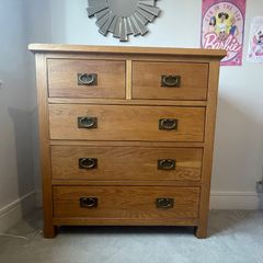 Solid oak chest of Drawers