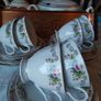 Eighteen Piece China Teset Image 2