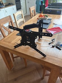 swivel tv wall bracket