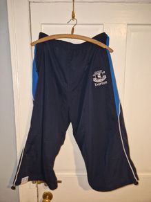 Everton Shorts - XL size
