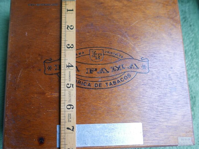 Vintage  La Fama Cigar Box, LF Cigar Box, Wooden Box, Vintage Cigar Box.
