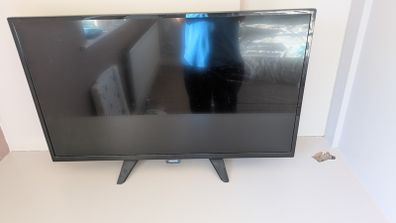 philips 32 inch 720p TV
