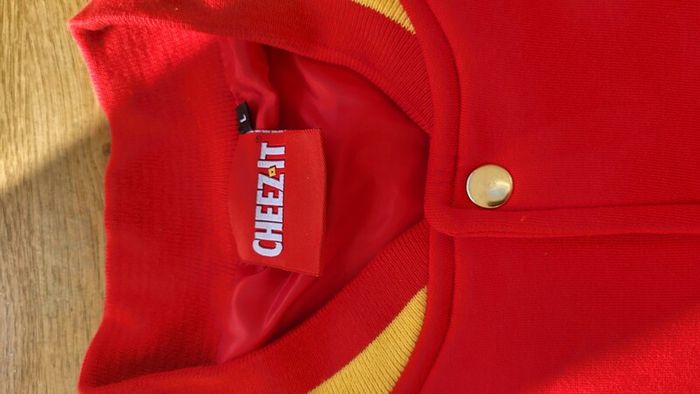 cheezit jacket large