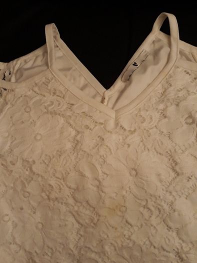 Lace V-Neck Top/Size:10 UK