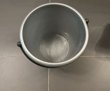 Plastic bucket