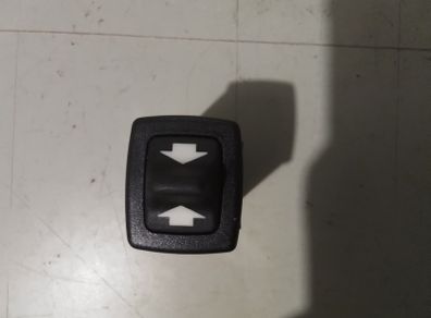 Peugeot 104 / 305 Window Switch.