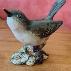 Vintage Beswick "Whitethroat" wild bird porcelain figurine