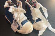 Joules hi-top trainers BNWT