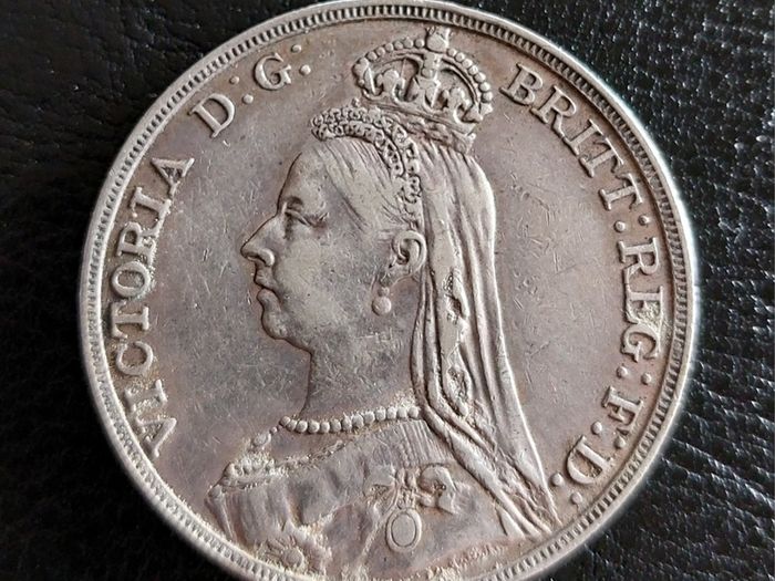 1892 Queen Victoria Silver Crown