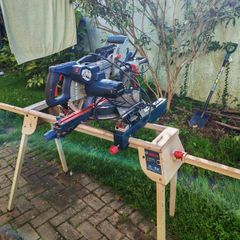 Mitre saw. Bosch professional.