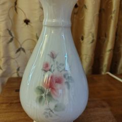 Vintage Donegal Parian China Irish Rose Bud Vase