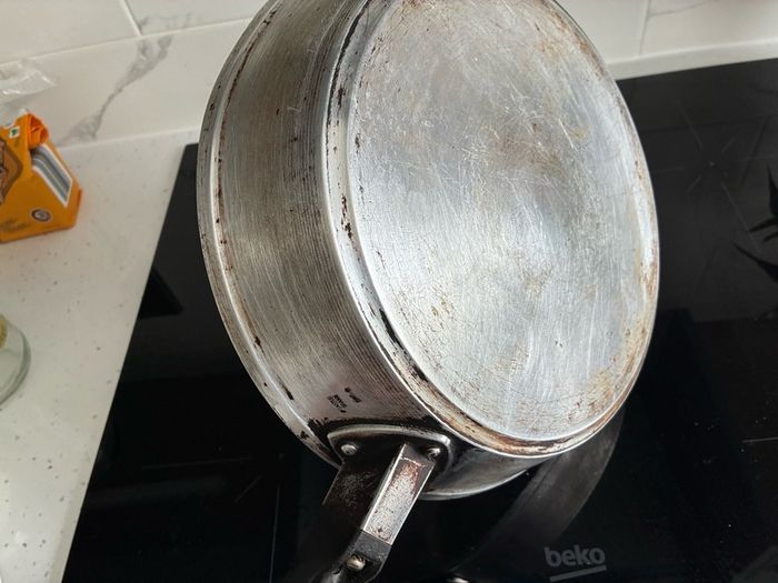 Large Deep Frying Pan