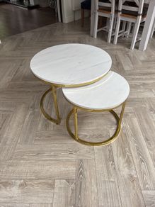 Round Coffee / Nest table