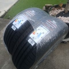 2 tyres 195/55 R16