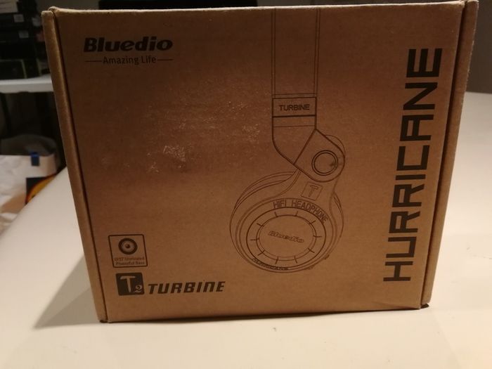 BLUEDIO Wireless Bluetooth 4.1 Headphones with Mic Red