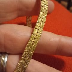 70s gold nugget type ladies gold chain