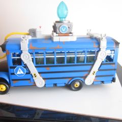 Fortnite Deluxe Battle Bus 14" with Light And Sounds
