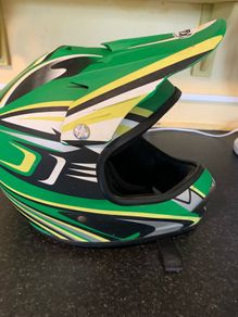 Motorcycle helmet