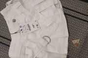 white pleated skirt