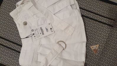 white pleated skirt