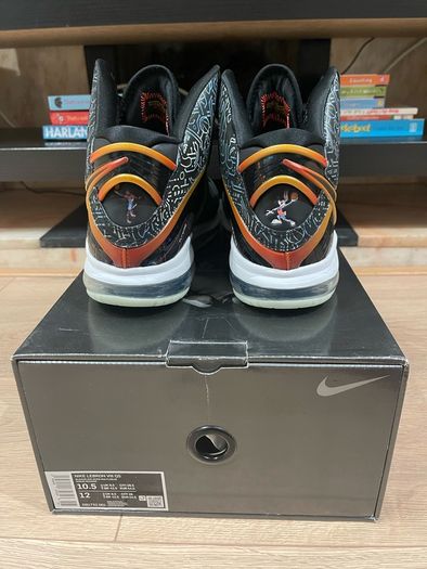 Nike LeBron 8 Space Jame