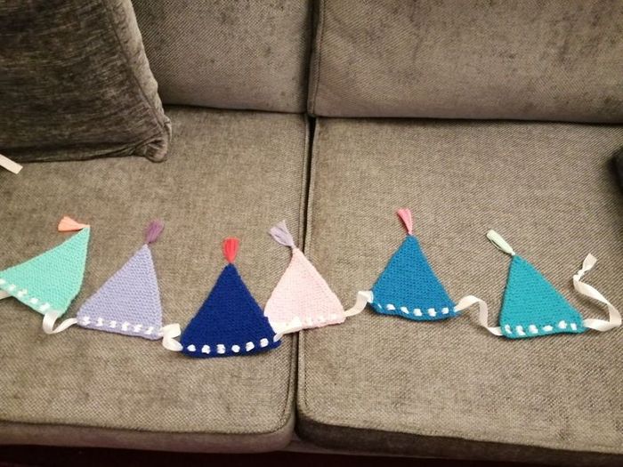 Hand knitted bunting for Baby's room/bedroom & Christmas
