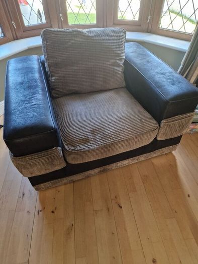 3 seater and two armchairs grey black