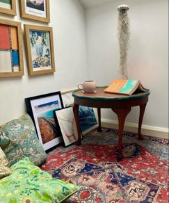 Coffee table / Side table