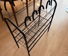 Shoe rack