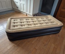 Jysk inflatable single bed