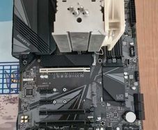 intel i7 12th gen k + z690 + noctua cooler