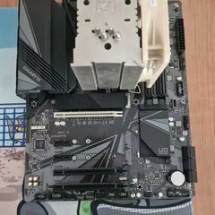 intel i7 12th gen k + z690 + noctua cooler