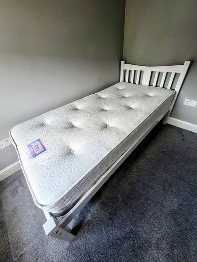 Single bed