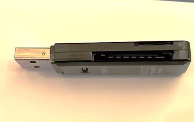 USB 2.0 SD Card Reader