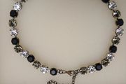 Knight and Day ladies necklace