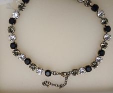 Knight and Day ladies necklace