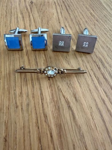 Mens Cufflinks and Vintage Style Tie Bar