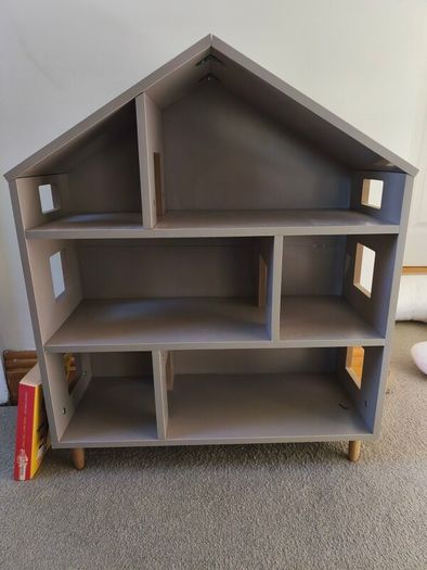 doll house
