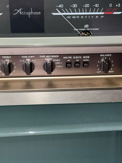 Accuphase E 406 integrated Amplifier