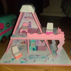 L.O.L Ski chalet and doll
