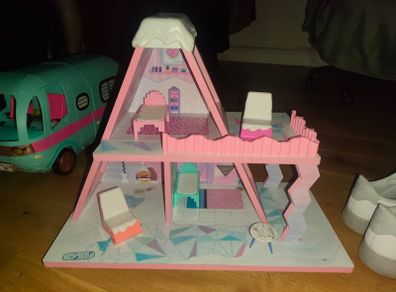 L.O.L Ski chalet and doll
