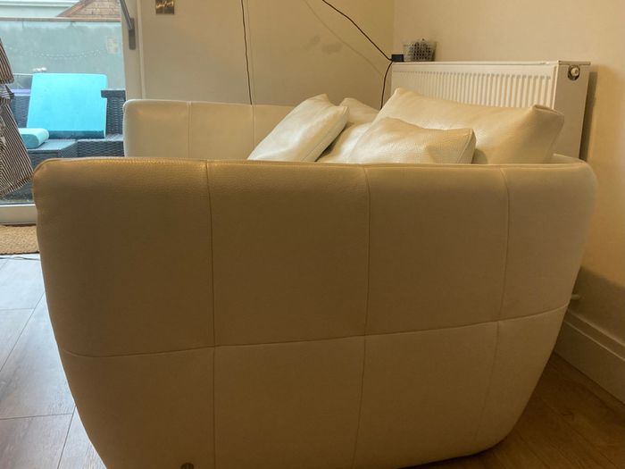 Natuzzi Cream Leather 3-Seater Sofa