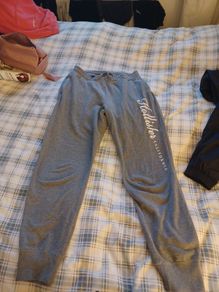 Hollister tracksuit bottom