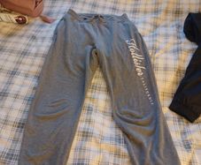 Hollister tracksuit bottom