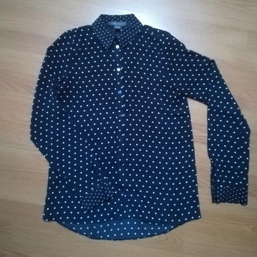 Elegant shirt in dots