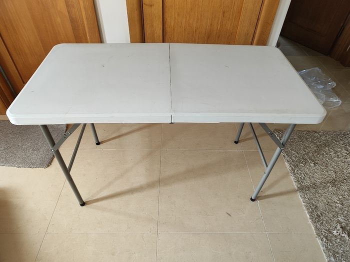 Folding Table