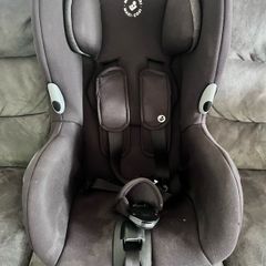 Maxi Cosi Axiss Car Seat