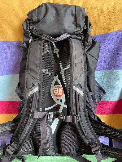 Lowe Alpine Airzone 35 hiking backpack